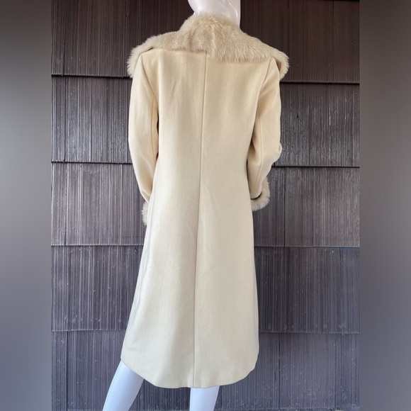 🔥Mackage Wool Cashmere Blend Cream Coat Fur Trim Luxe Winter Overcoat Size M - Picture 8 of 16